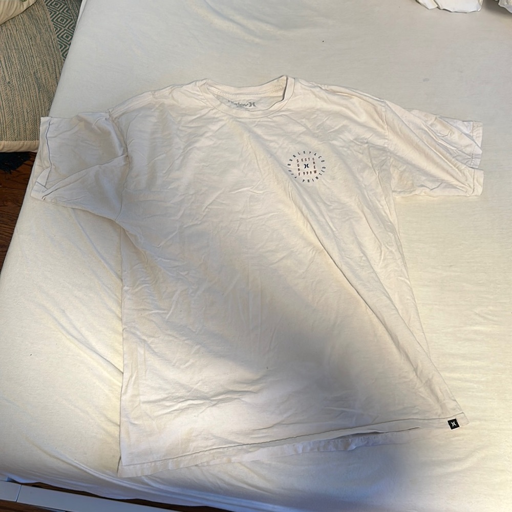 Hurley white tee
